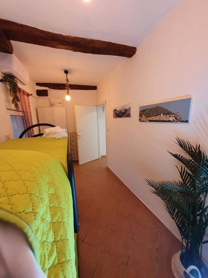 Casa Domitilla Vista Mare - Spiagge, Storia & Relax Wifi - Netflix Terracina Ngoại thất bức ảnh